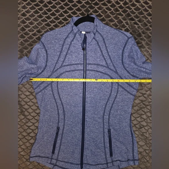 G382. Lululemon Define Jacket (Rulu) in Heathered Hero Blue - Size 12 - Picture 7 of 9